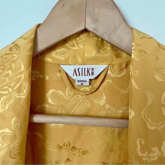 Vintage 100% Silk Chinese Dragon Embroidered Robe Kimono Red and Gold - Picture 4 of 11